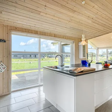 Engelina - 1-3km From The Sea By Interhome Feriehus