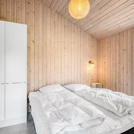 Engelina - 1-3km From The Sea By Interhome Feriehus