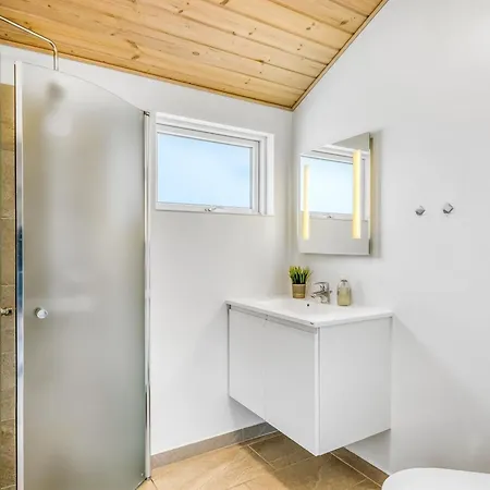 Engelina - 1-3km From The Sea By Interhome *